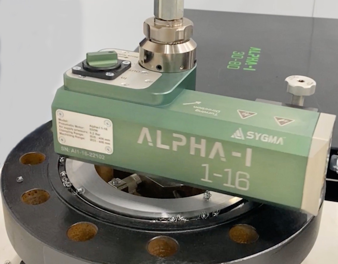 Sygma Alpha flange facing machine from the BRAND TS rental fleet