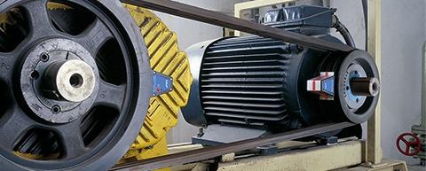 Pulley and belt alignment