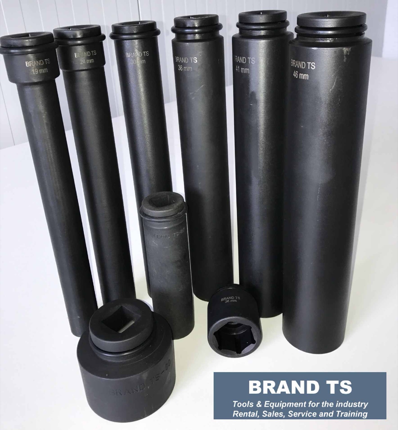 Impact sockets, inserts and impact wrenches